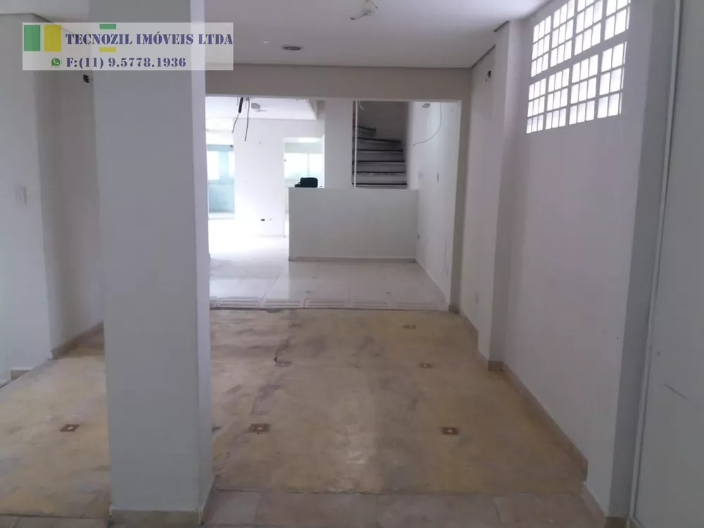 Sobrado à venda com 3 quartos, 320m² - Foto 1