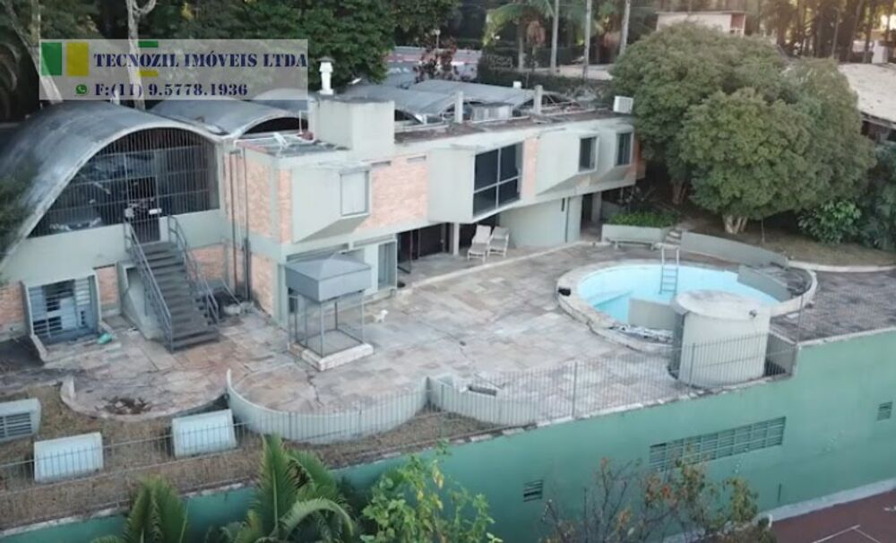 Sobrado, 4 quartos, 1800 m² - Foto 4