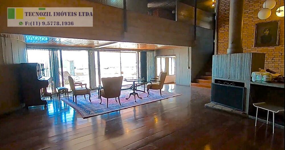 Sobrado, 4 quartos, 1800 m² - Foto 1
