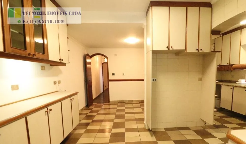 Sobrado à venda com 4 quartos, 330m² - Foto 4