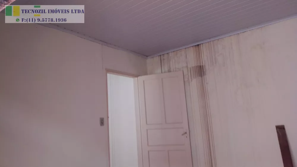 Sobrado à venda com 3 quartos, 150m² - Foto 1