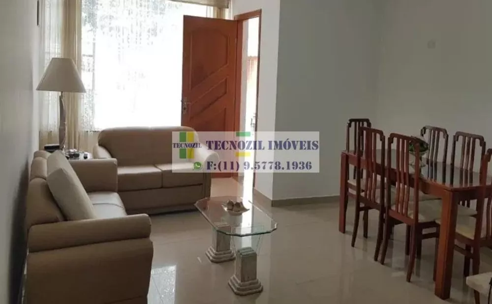 Casa à venda com 3 quartos, 180m² - Foto 1