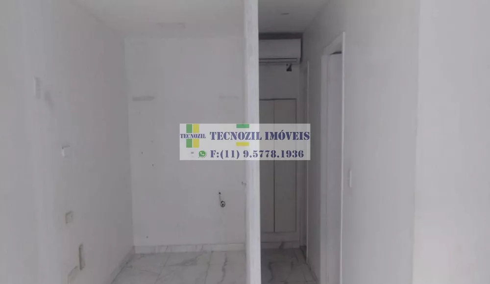 Sobrado à venda com 3 quartos, 240m² - Foto 2