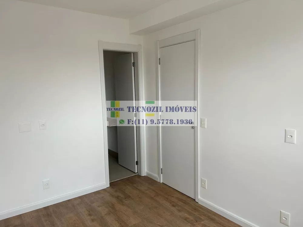 Apartamento à venda com 3 quartos, 119m² - Foto 19