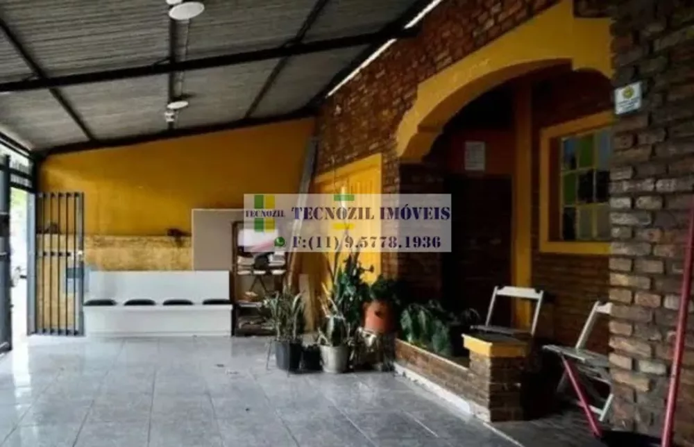 Sobrado à venda com 3 quartos, 180m² - Foto 1