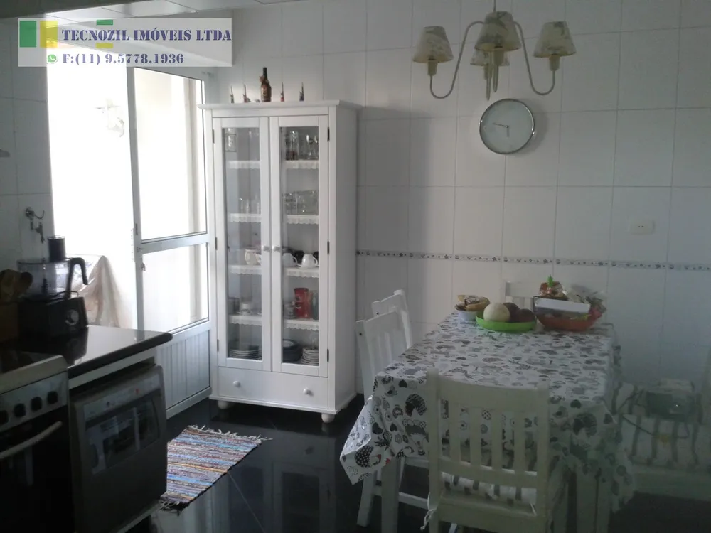 Sobrado, 3 quartos, 180 m² - Foto 1
