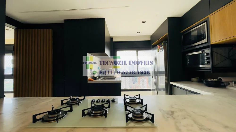 Cobertura, 3 quartos, 215 m² - Foto 2