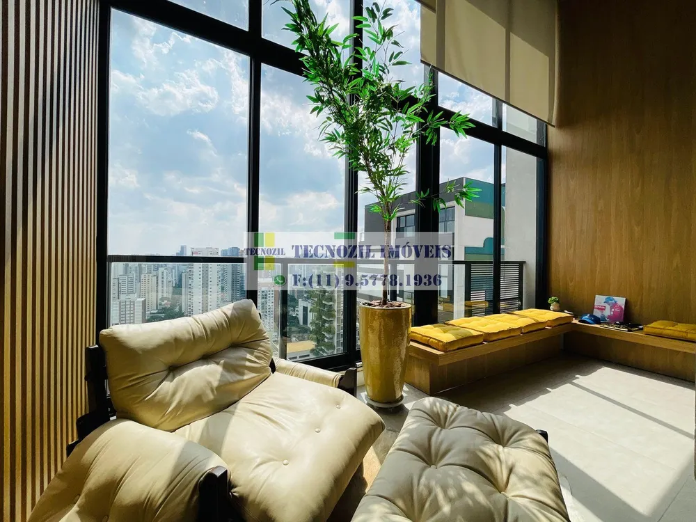 Cobertura, 3 quartos, 215 m² - Foto 2