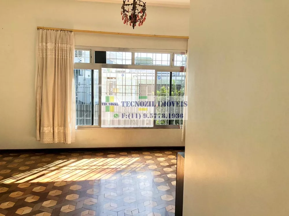 Sobrado à venda com 5 quartos, 218m² - Foto 2