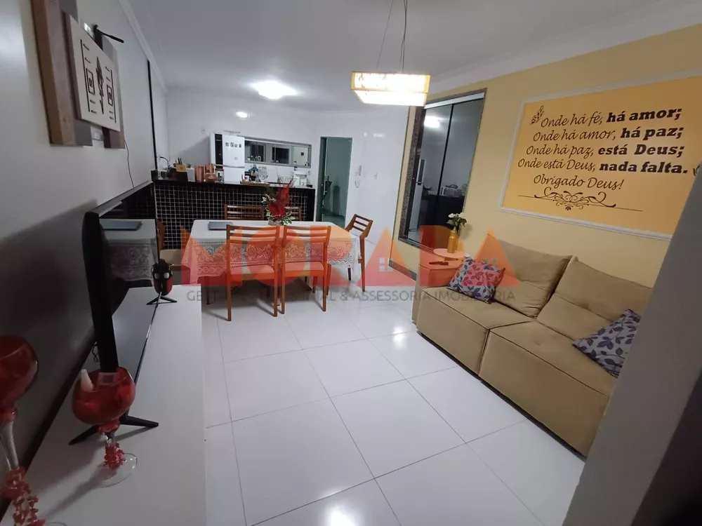 Casa à venda com 3 quartos, 200m² - Foto 3