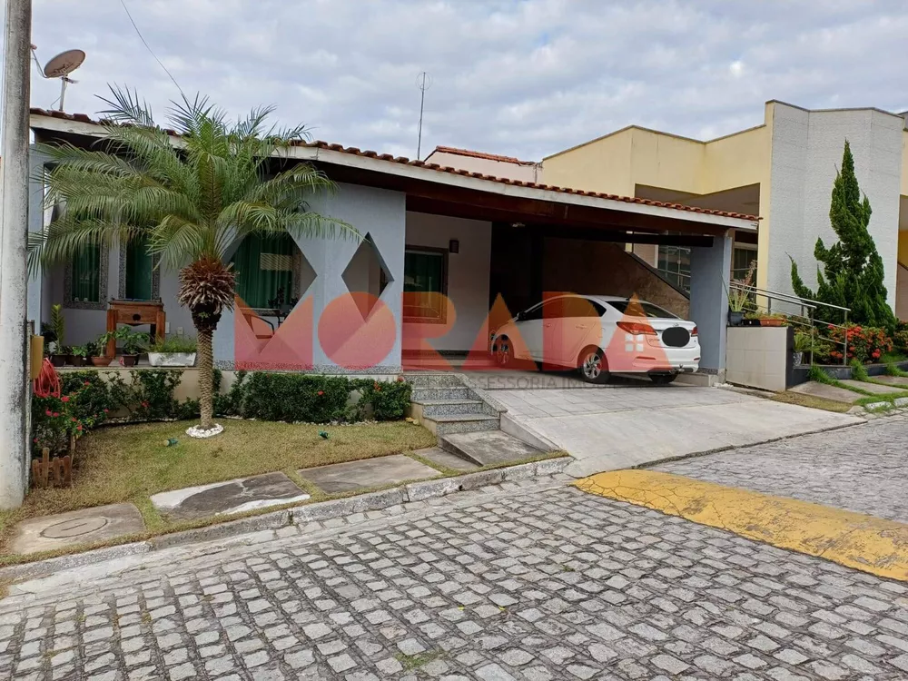 Casa à venda com 3 quartos, 200m² - Foto 2