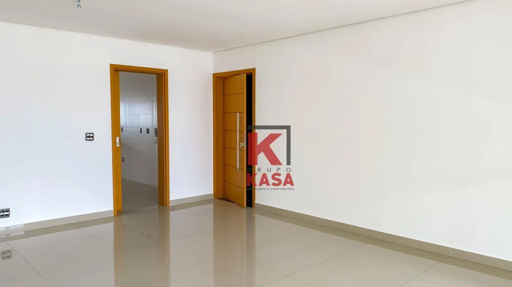 Apartamento, 3 quartos, 210 m² - Foto 1