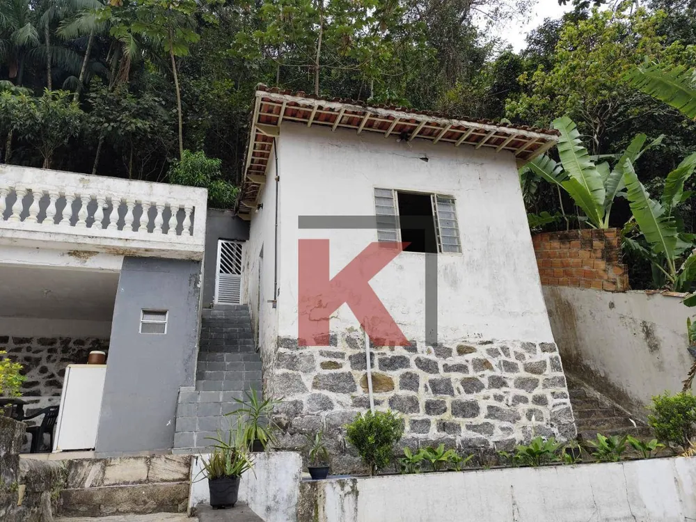 Casa, 5 quartos, 229 m² - Foto 1
