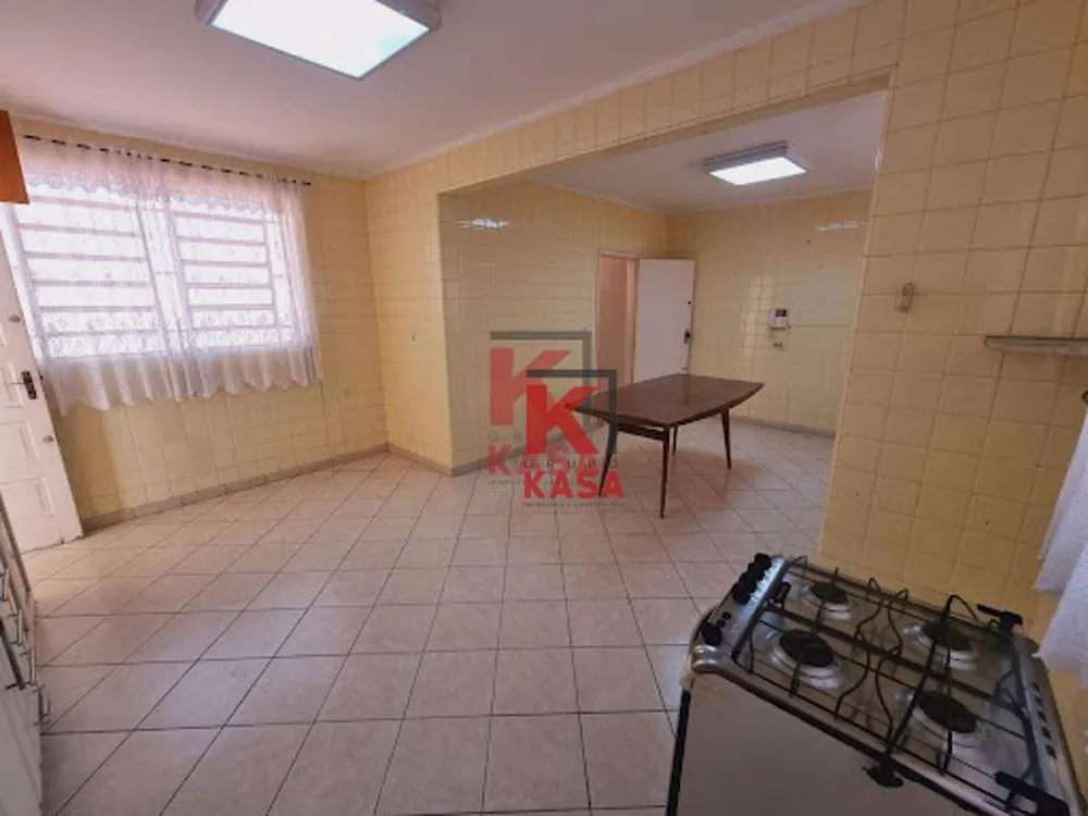Sobrado, 4 quartos, 259 m² - Foto 1