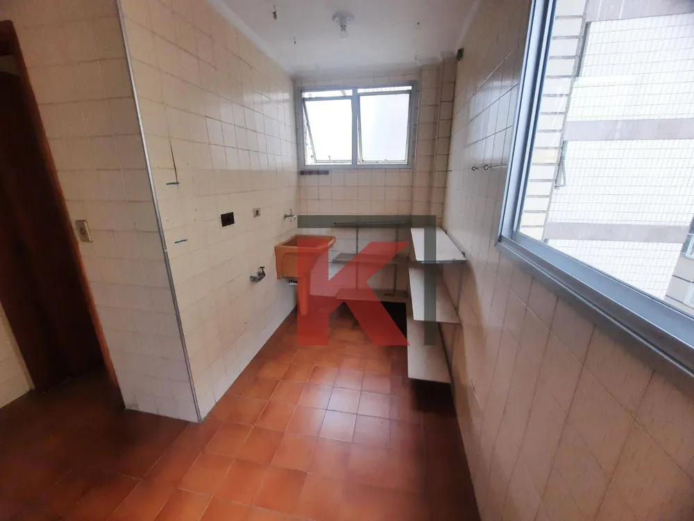 Apartamento, 3 quartos, 188 m² - Foto 2
