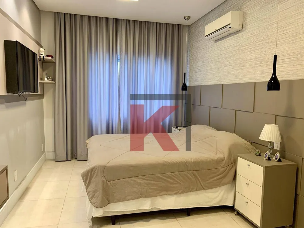 Apartamento, 4 quartos, 233 m² - Foto 1
