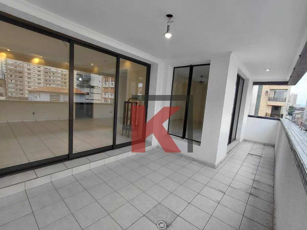 Apartamento, 3 quartos, 230 m² - Foto 4