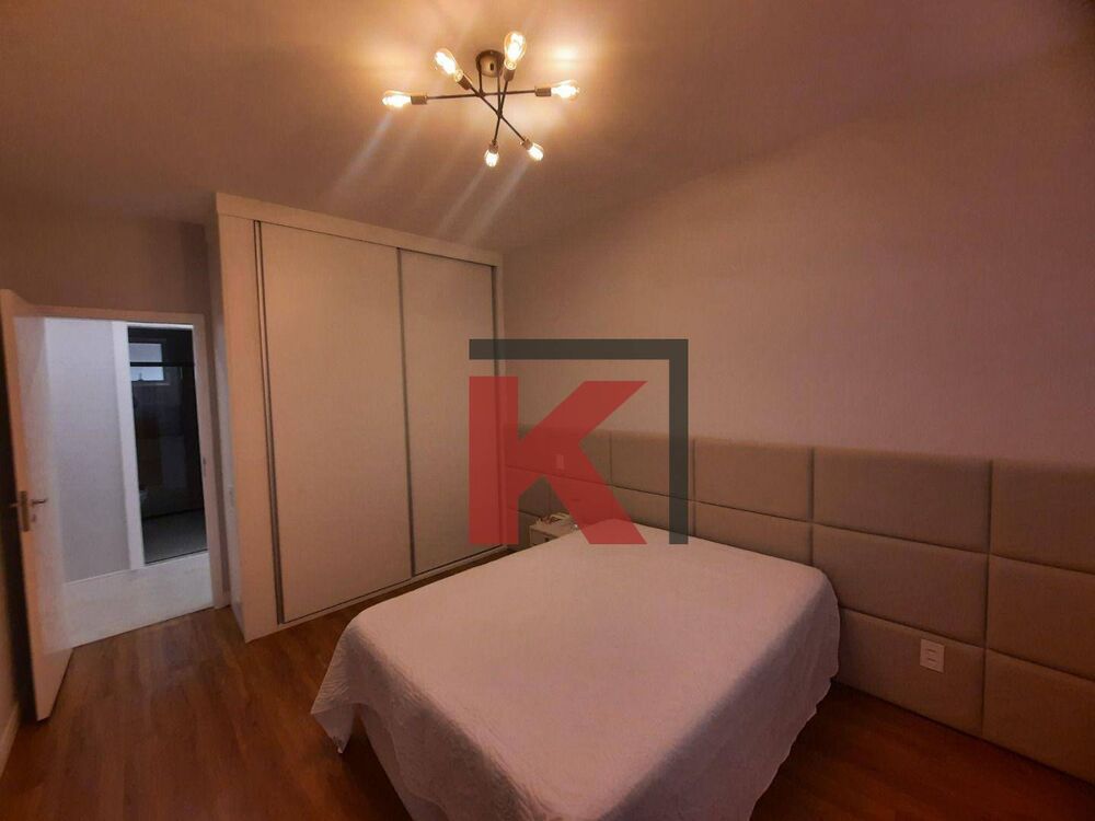 Apartamento à venda com 3 quartos, 208m² - Foto 9