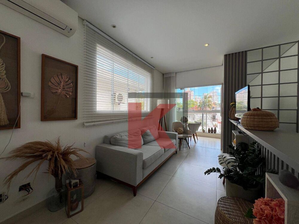 Casa à venda com 2 quartos, 80m² - Foto 1