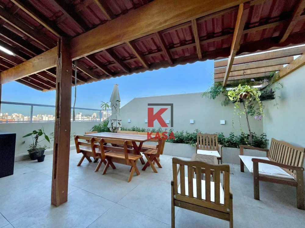 Cobertura, 3 quartos, 240 m² - Foto 2