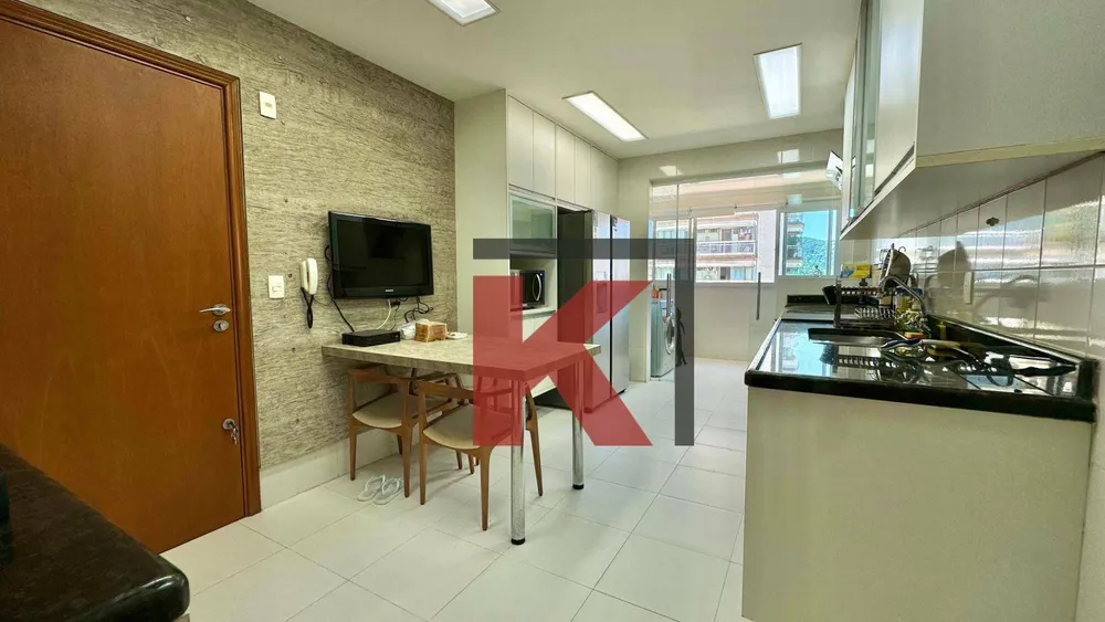 Apartamento, 3 quartos, 199 m² - Foto 1
