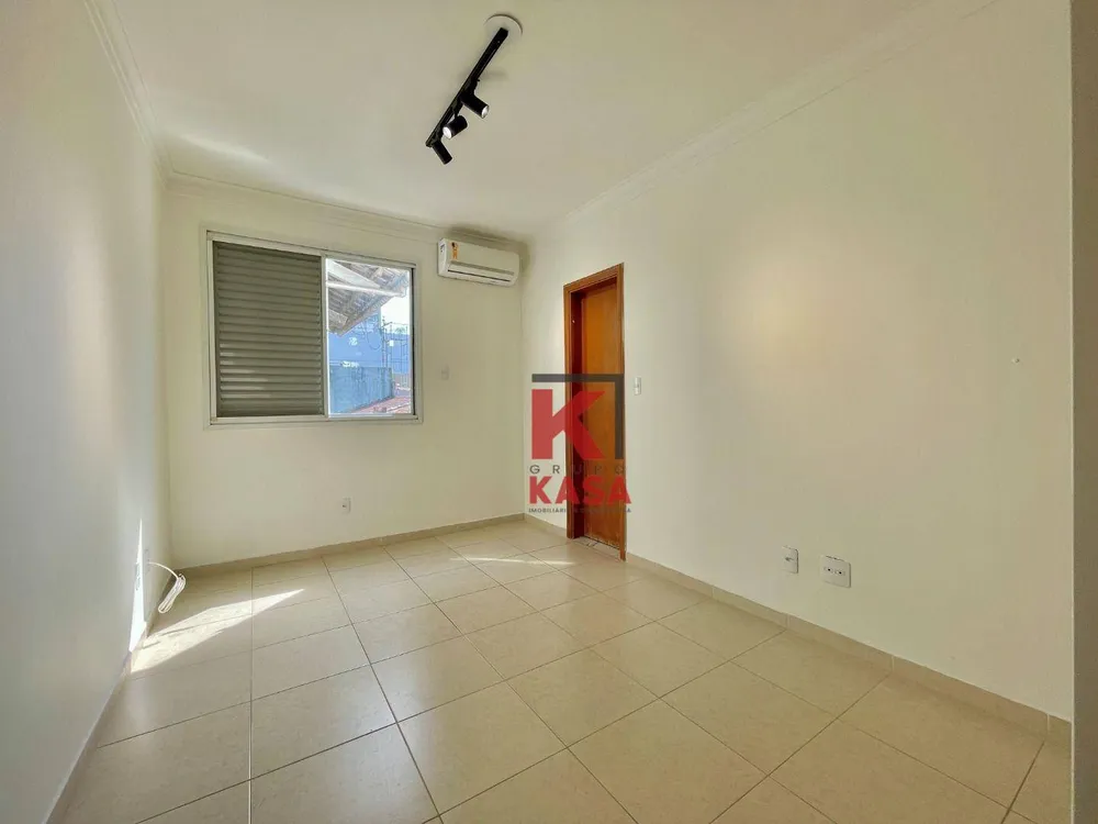 Casa, 4 quartos, 190 m² - Foto 3