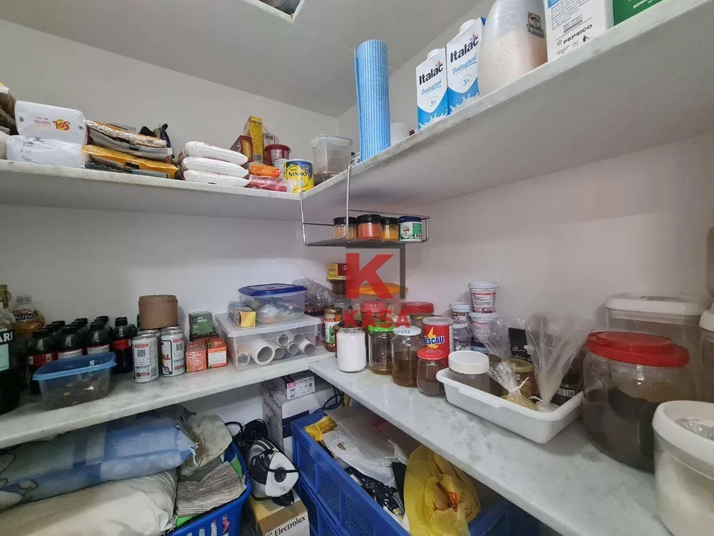 Apartamento, 3 quartos, 215 m² - Foto 2