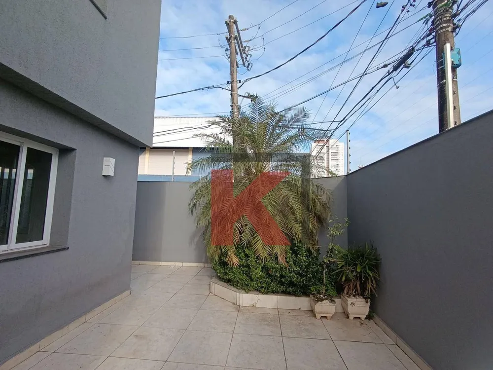 Casa, 4 quartos, 237 m² - Foto 2