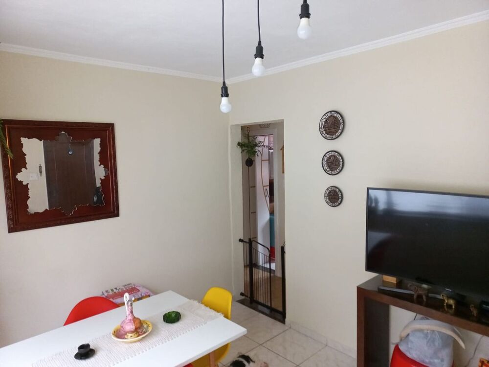 Apartamento à venda com 2 quartos, 64m² - Foto 1