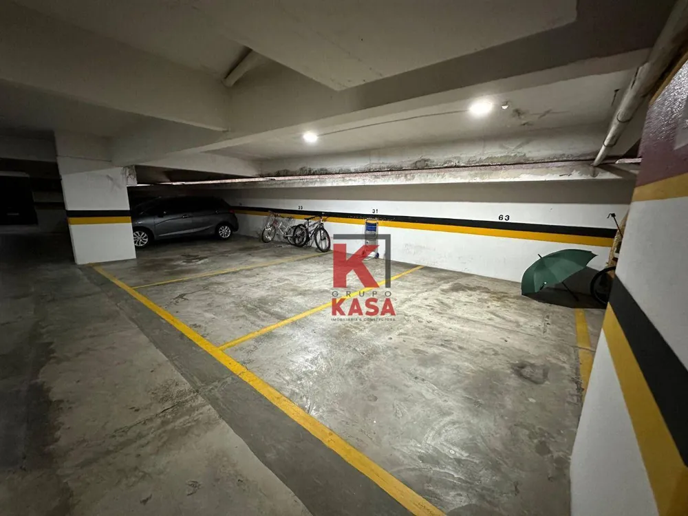 Apartamento, 3 quartos, 215 m² - Foto 1