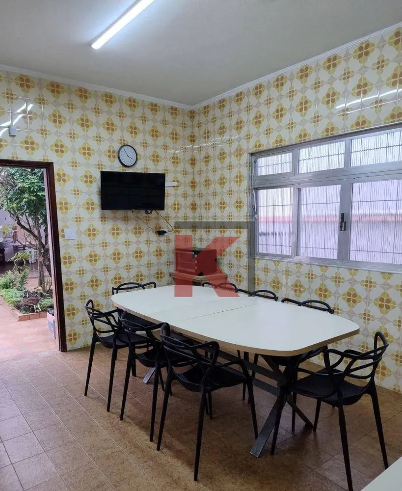 Casa, 4 quartos, 167 m² - Foto 1