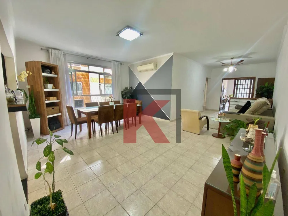 Apartamento, 3 quartos, 140 m² - Foto 1