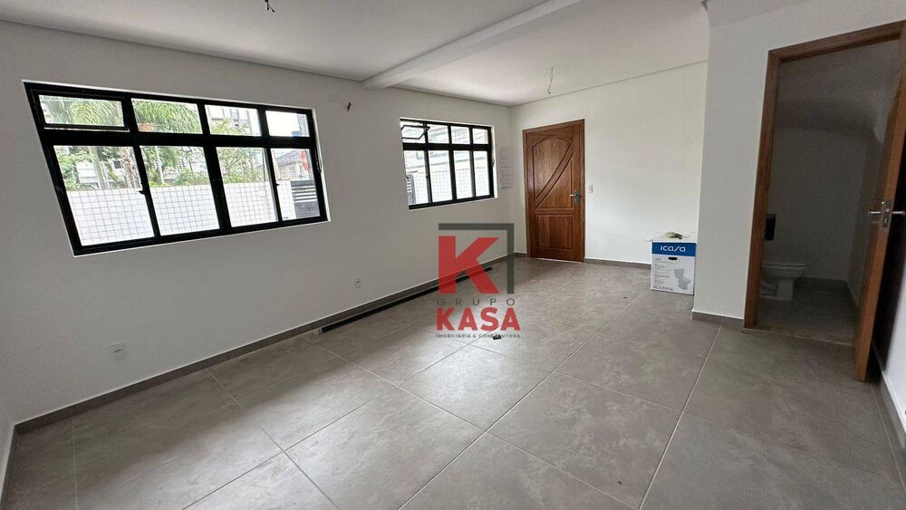 Sobrado à venda com 3 quartos, 140m² - Foto 4
