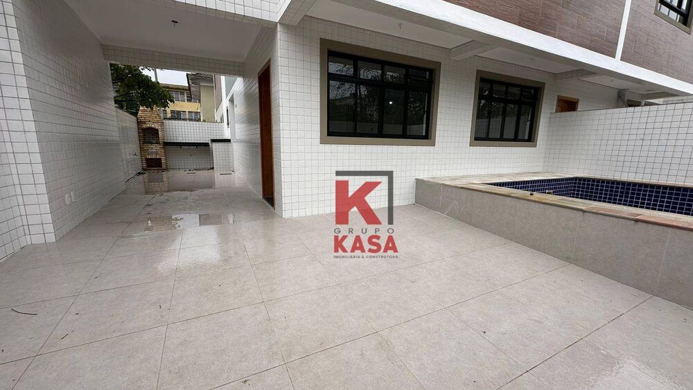Sobrado à venda com 3 quartos, 140m² - Foto 2