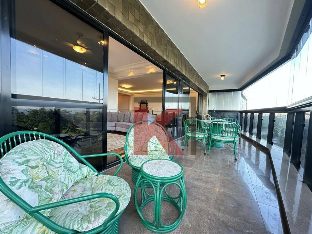 Apartamento, 3 quartos, 252 m² - Foto 2