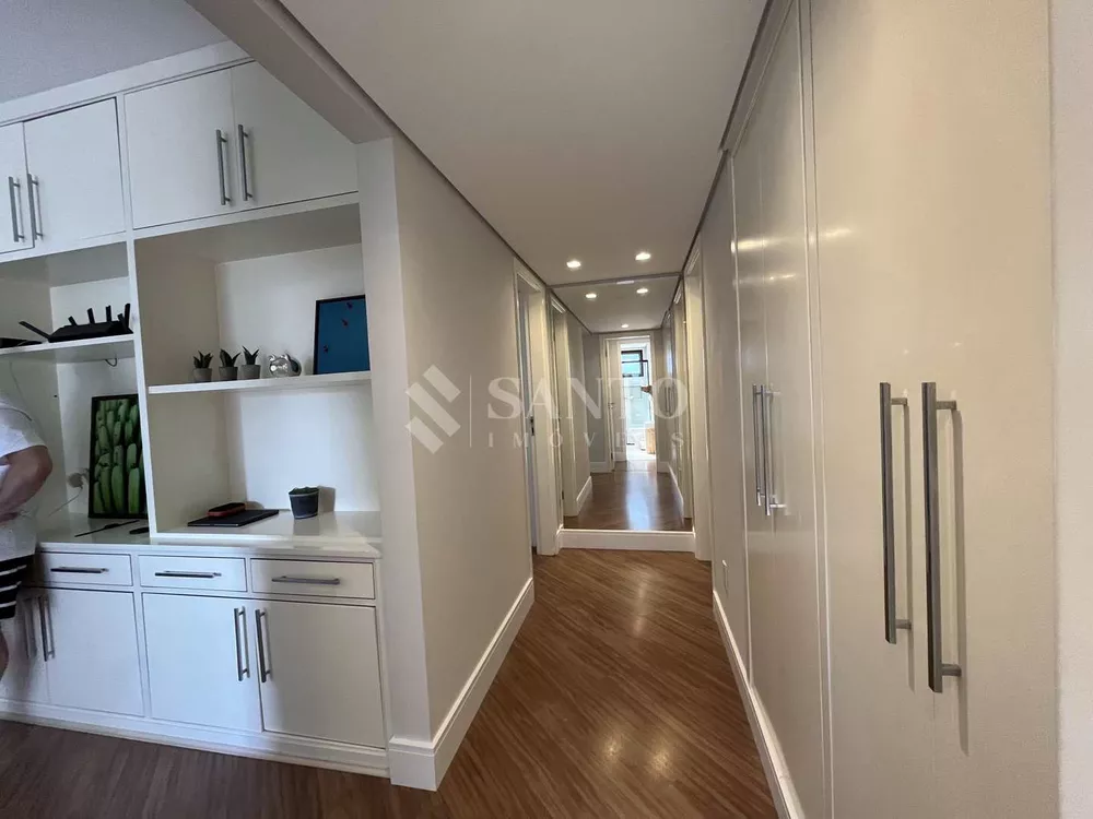 Apartamento à venda com 3 quartos, 207m² - Foto 9