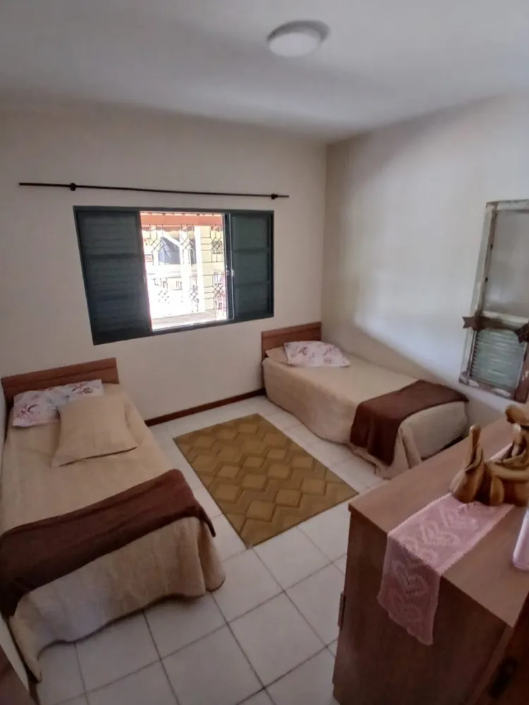 Chácara, 2342 m² - Foto 2