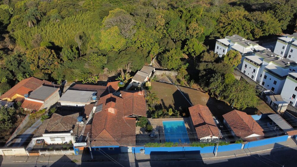 Casa, 3 quartos, 2509 m² - Foto 1