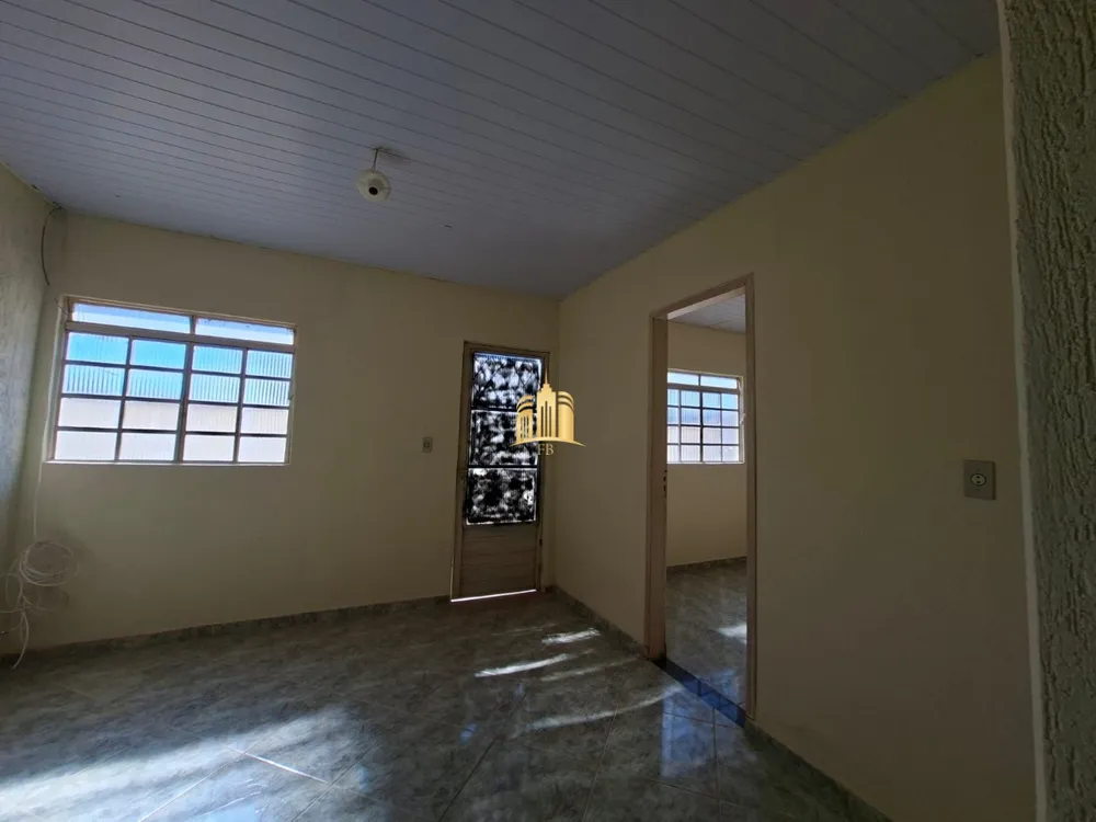 Sítio, 3 quartos, 720 m² - Foto 1