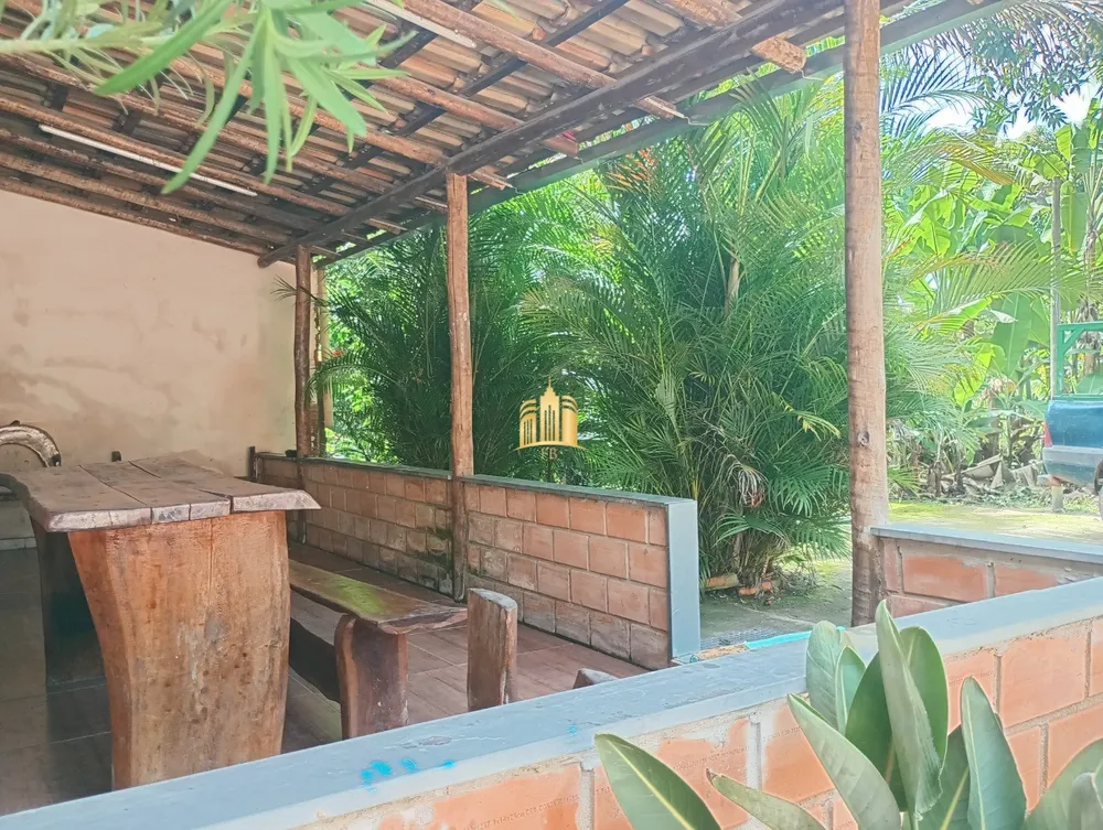 Chácara, 3 quartos, 1555 m² - Foto 1