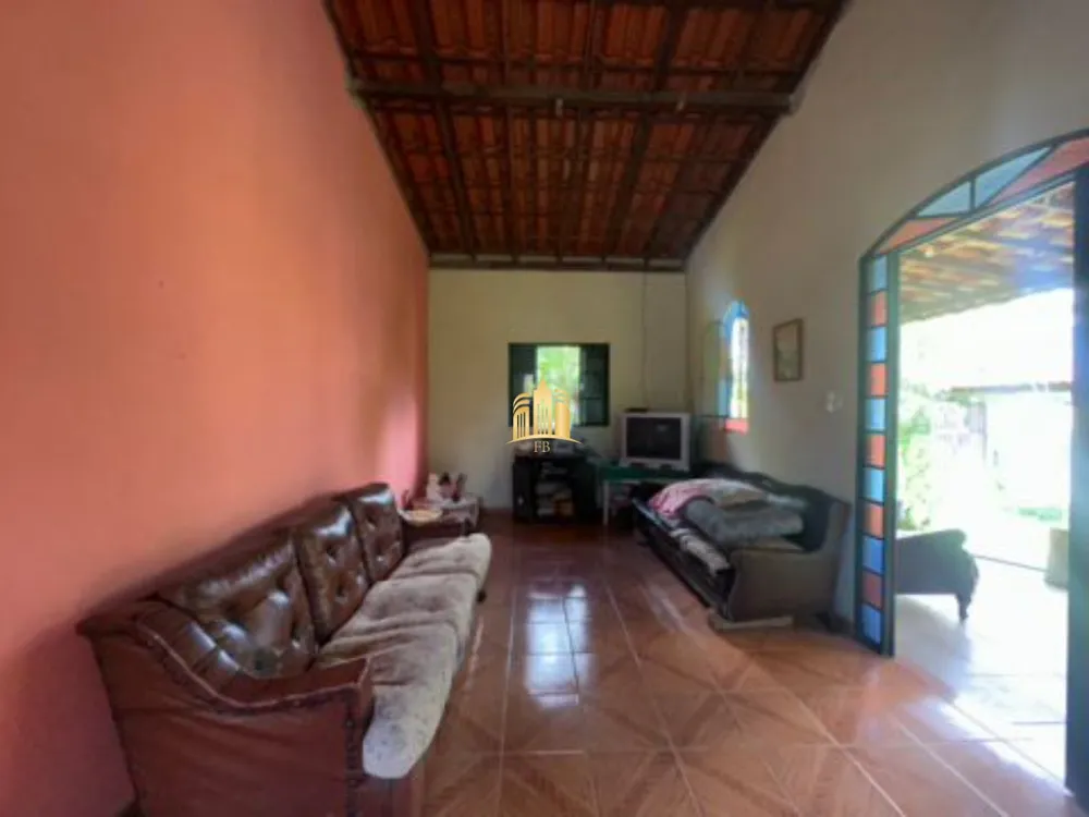 Sítio, 2 quartos, 1000 m² - Foto 2