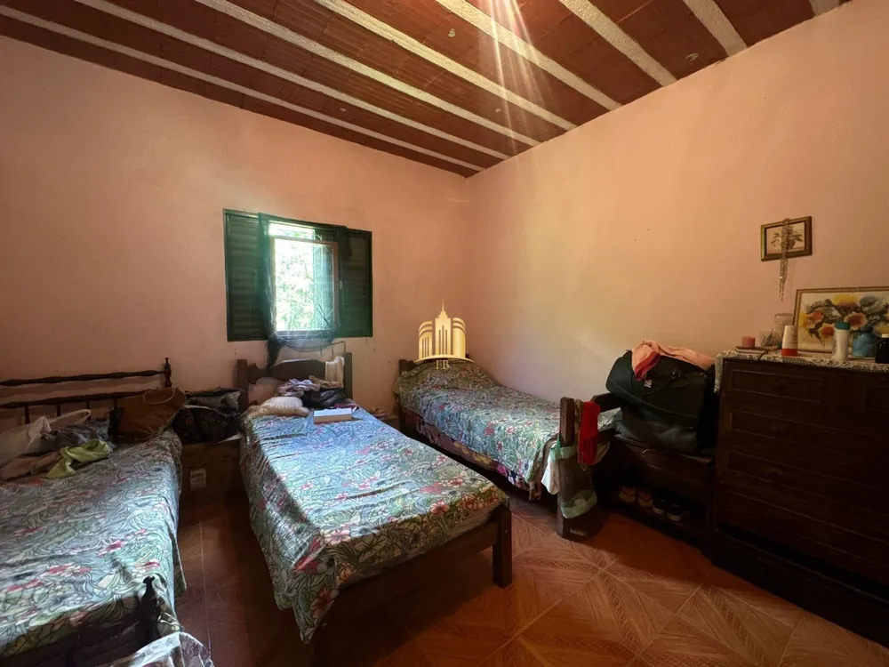 Sítio, 2 quartos, 1000 m² - Foto 4