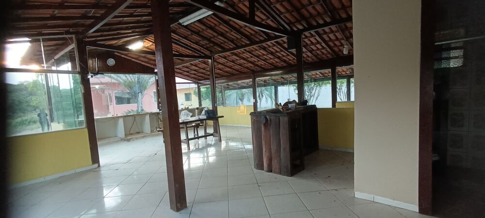 Sítio à venda com 5 quartos, 3000m² - Foto 4