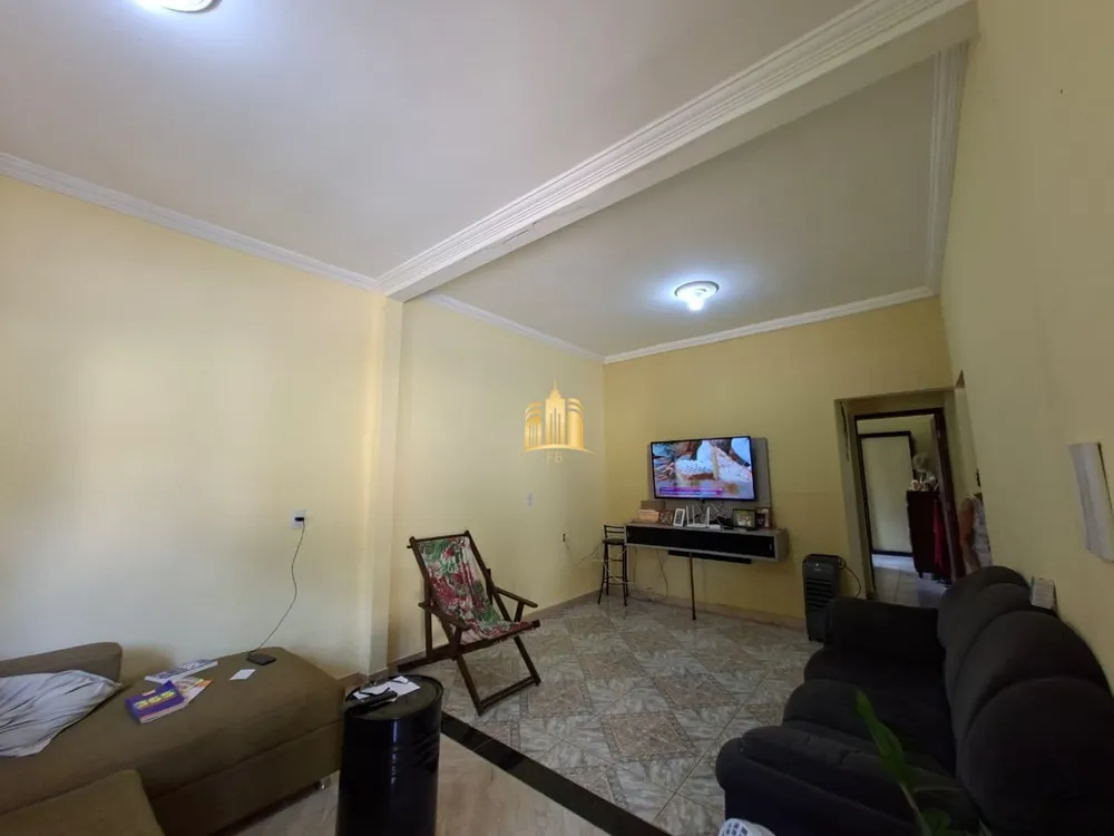 Sítio, 3 quartos, 1410 m² - Foto 1