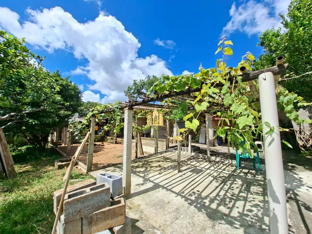 Sítio, 3 quartos, 1410 m² - Foto 1