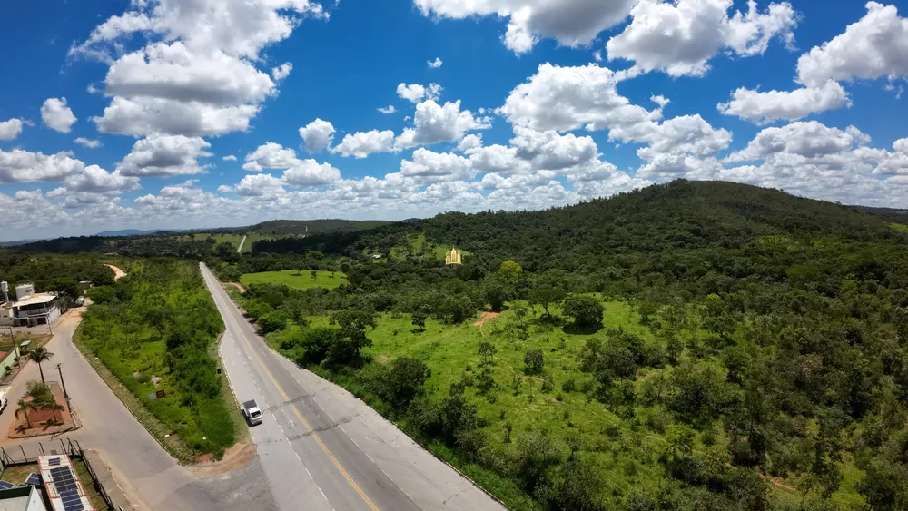 Fazenda à venda com 3 quartos, 280000m² - Foto 4