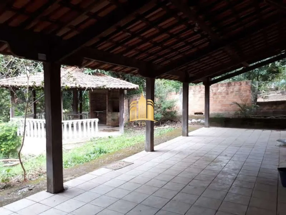 Sítio, 4 quartos, 1000 m² - Foto 5