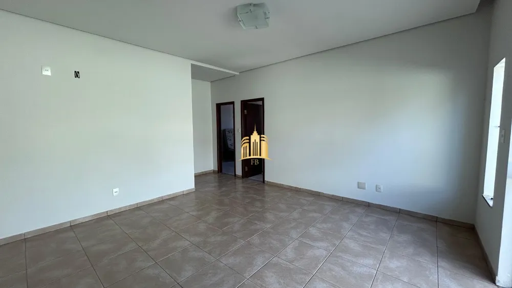 Sítio, 4 quartos, 3596 m² - Foto 5