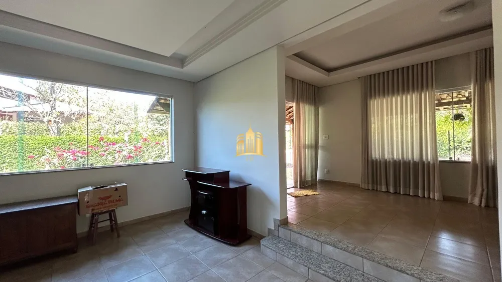 Sítio, 4 quartos, 3596 m² - Foto 2