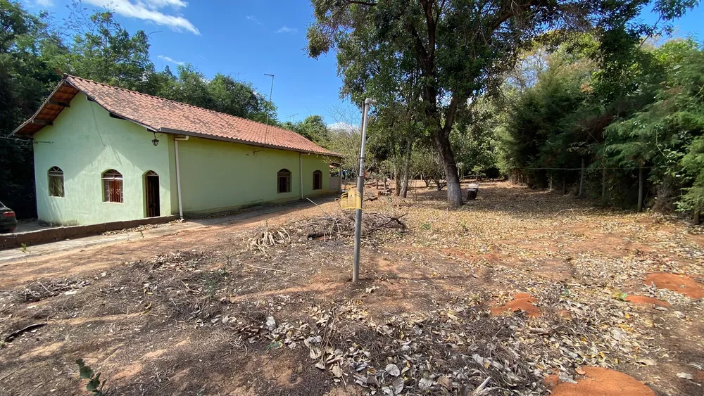 Sítio, 4 quartos, 1000 m² - Foto 6